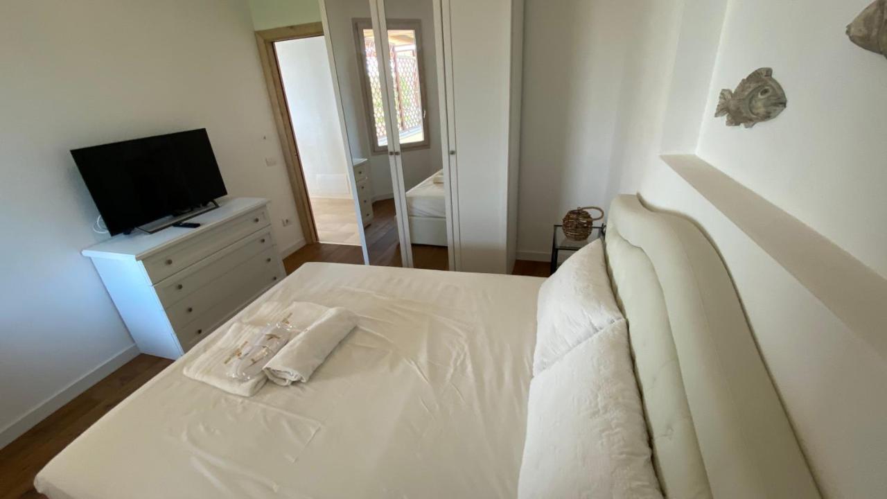 Martin & Nicole'S Home มาริน่า ดิ ปอร์ติสโก ภายนอก รูปภาพ